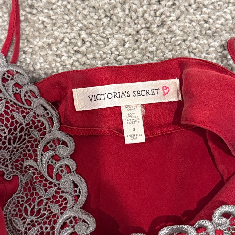 Vintage Victorias Secret camisole tank top - Picture 2 of 3